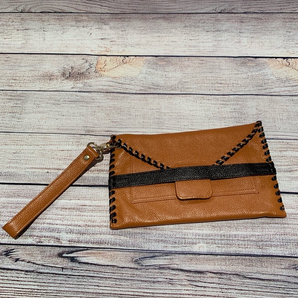 B-Low the Belt Handbags - B-Low the Belt Envelope Style Wristlet Clutch